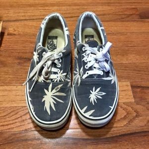 Bamboo print vans
